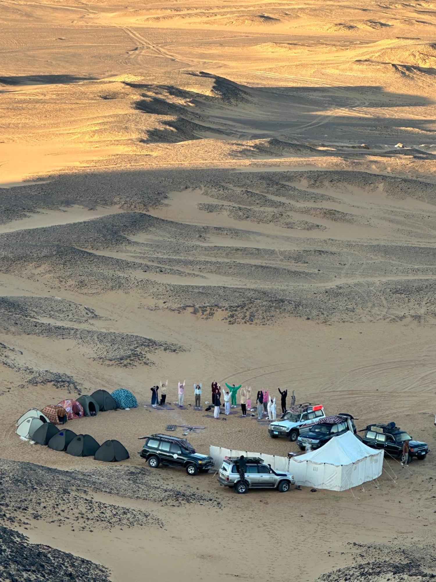 Oasis Camp Hotel Bawati Exterior foto